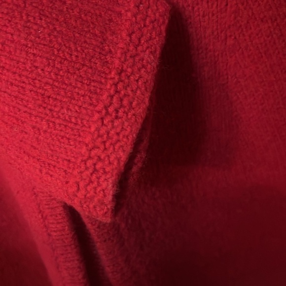 Nine west red sweater one button down. size S Cardigan style romantic - Picture 6 of 9